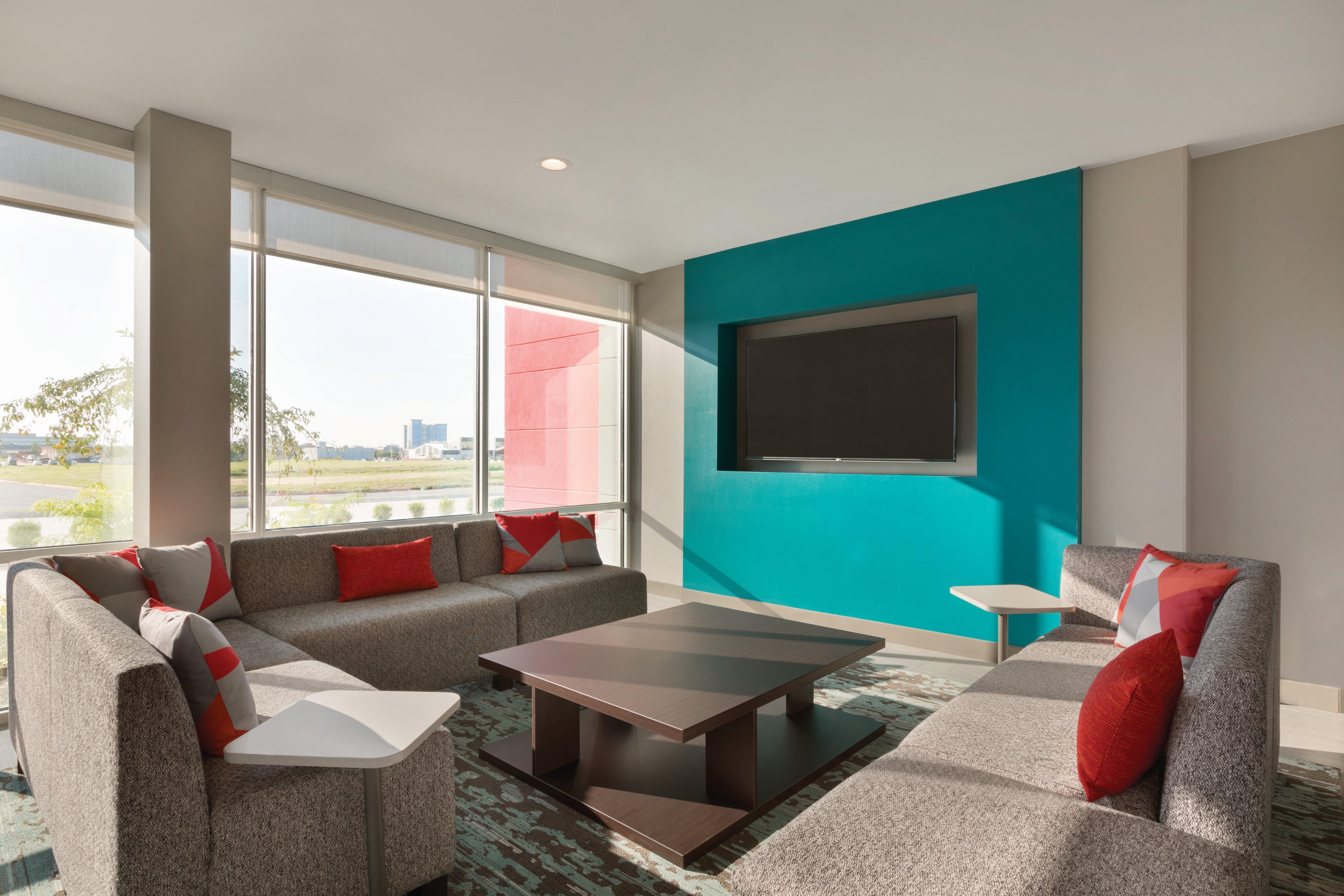 Avid South - Arpt Area By Ihg Cedar Rapids
